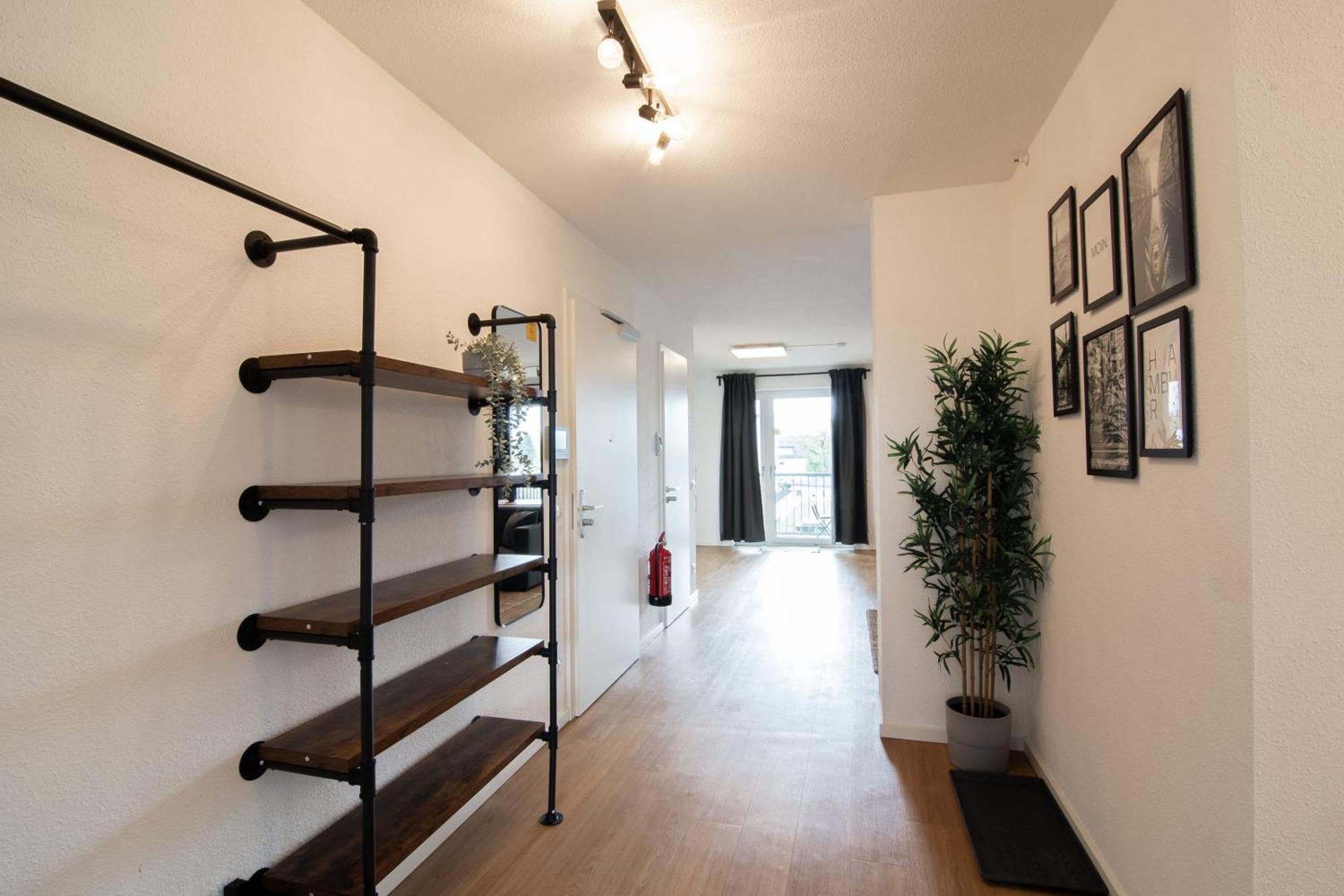 Central Apartment 4 Bedrooms For Up To 12 Guests ฮัมบูร์ก ภายนอก รูปภาพ